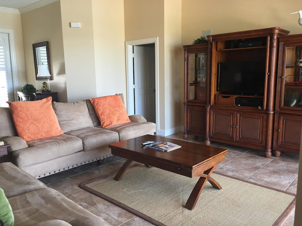 1261 Laurel Ct - thumb 6