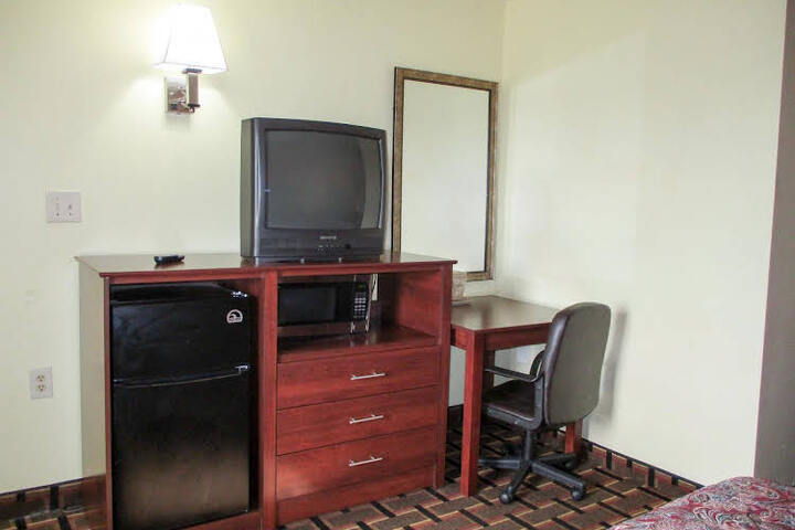 Motel 6 Somerset MA - thumb 2