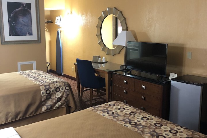 Econo Lodge Downtown - thumb 5