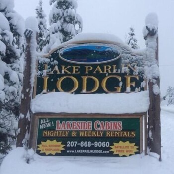 Lake Parlin Lodge & Cabins - thumb 0