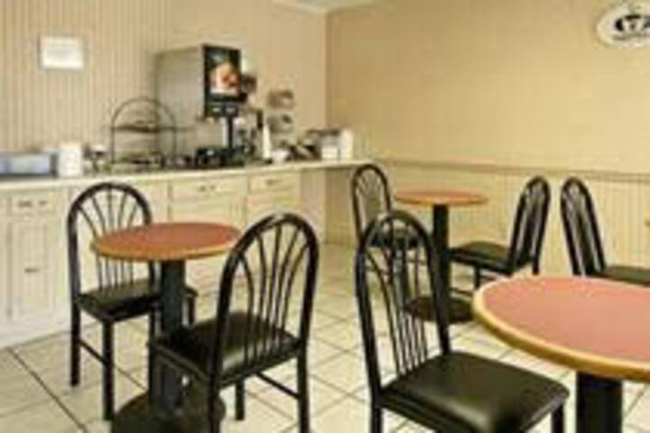 Super 8 Motel Princeton - thumb 3