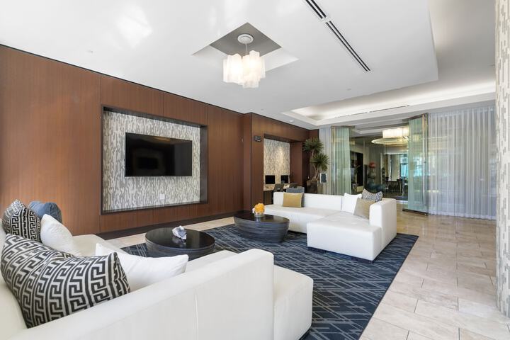 Kasa San Diego Apartments - thumb 4