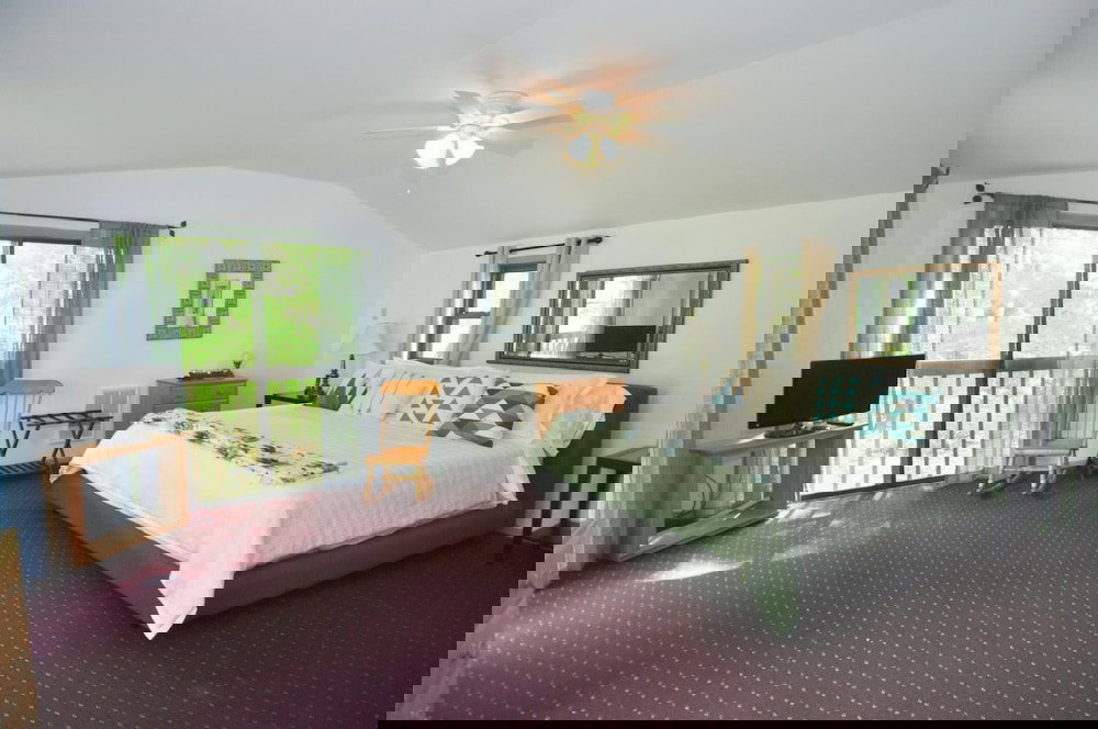 River Time Cabin - thumb 4