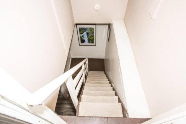 A Greenlake Private 2nd Floor Room - thumb 2