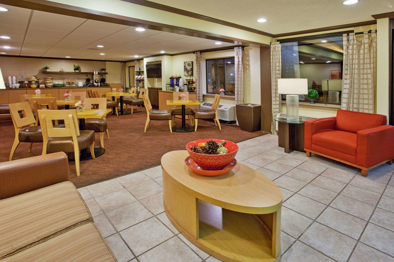 La Quinta By Wyndham Savannah Southside - thumb 13