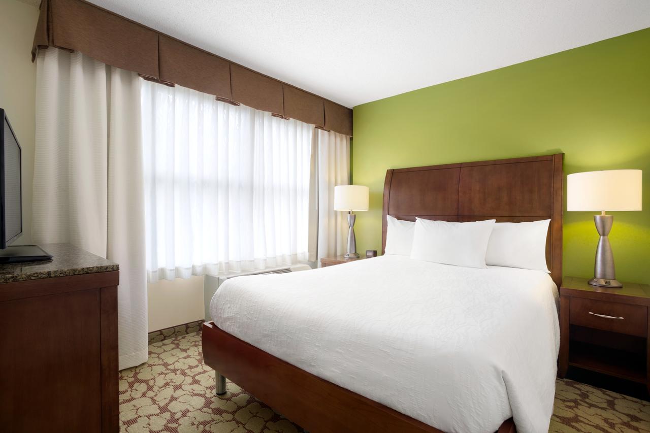 Hilton Garden Inn Atlanta Perimeter Center - thumb 1
