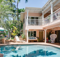 Old Lahaina House - Accommodation Philadelphia