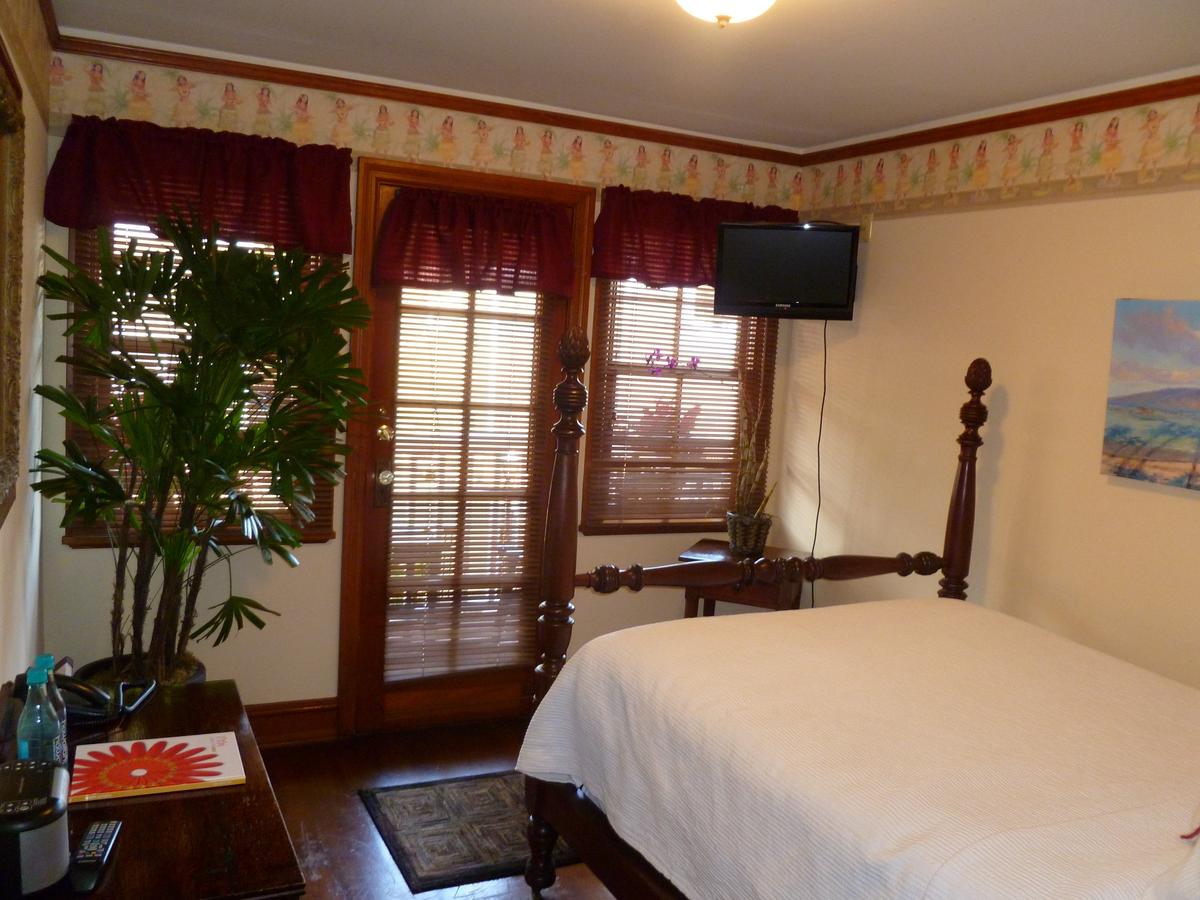 Lahaina Inn - thumb 11