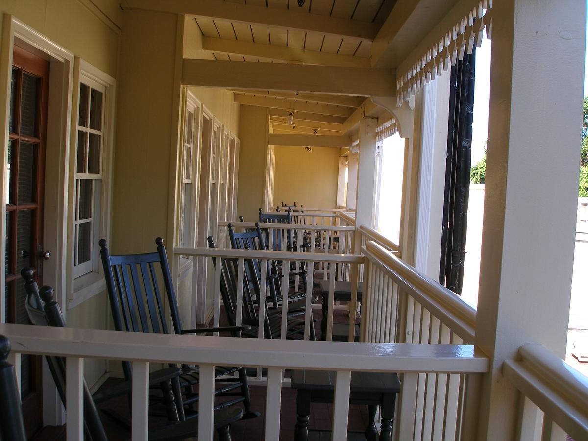 Lahaina Inn - thumb 22