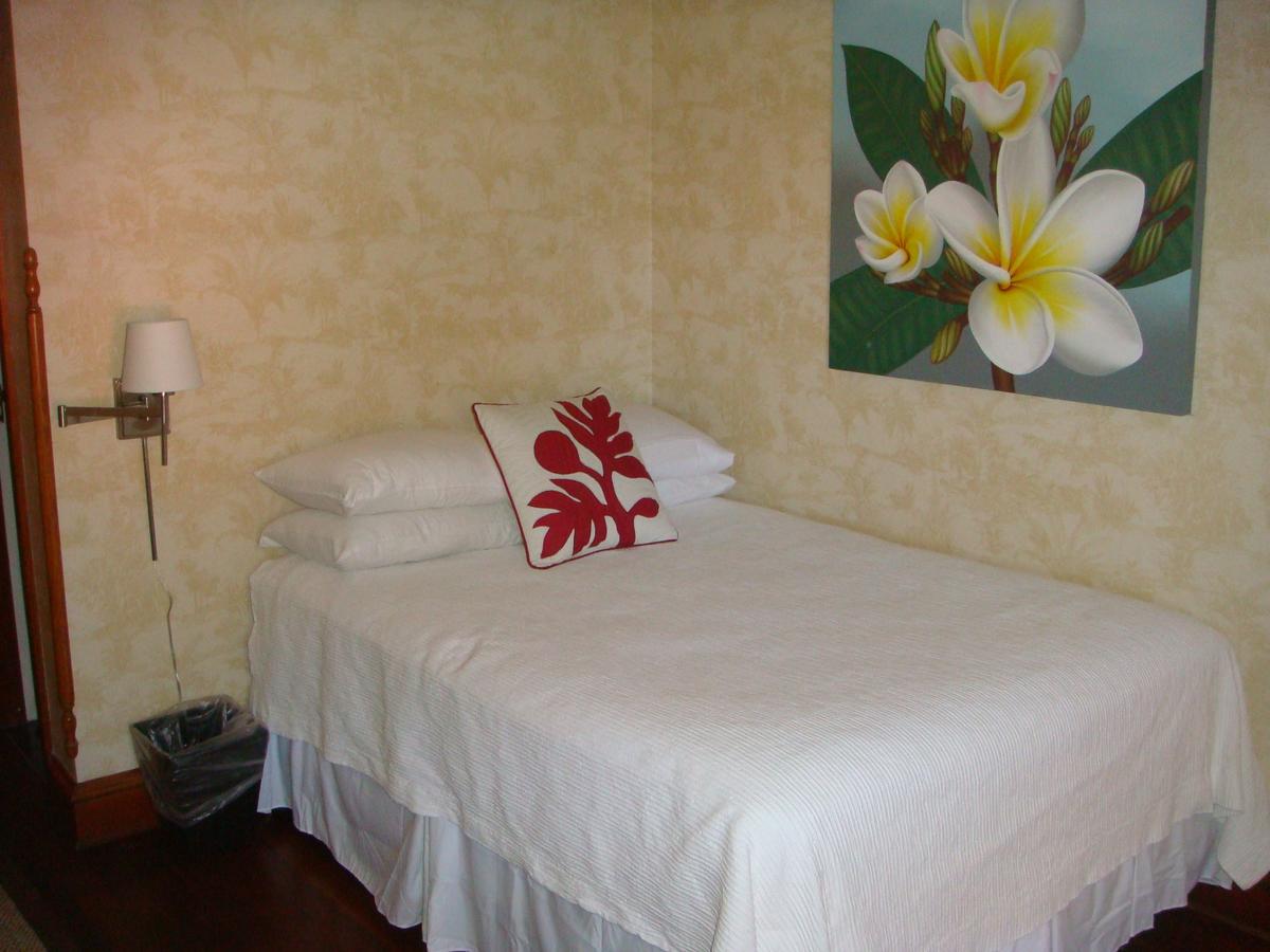 Lahaina Inn - thumb 33
