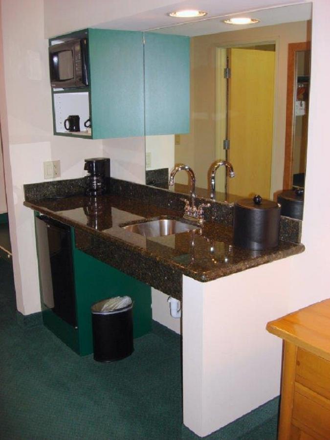 Best Western Plus Kentwood Lodge - thumb 37