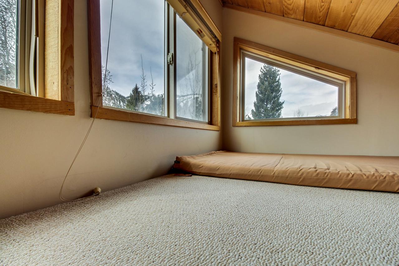 Ketchum Treehouse - thumb 17