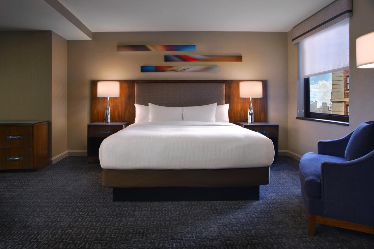 Hilton Chicago - thumb 4