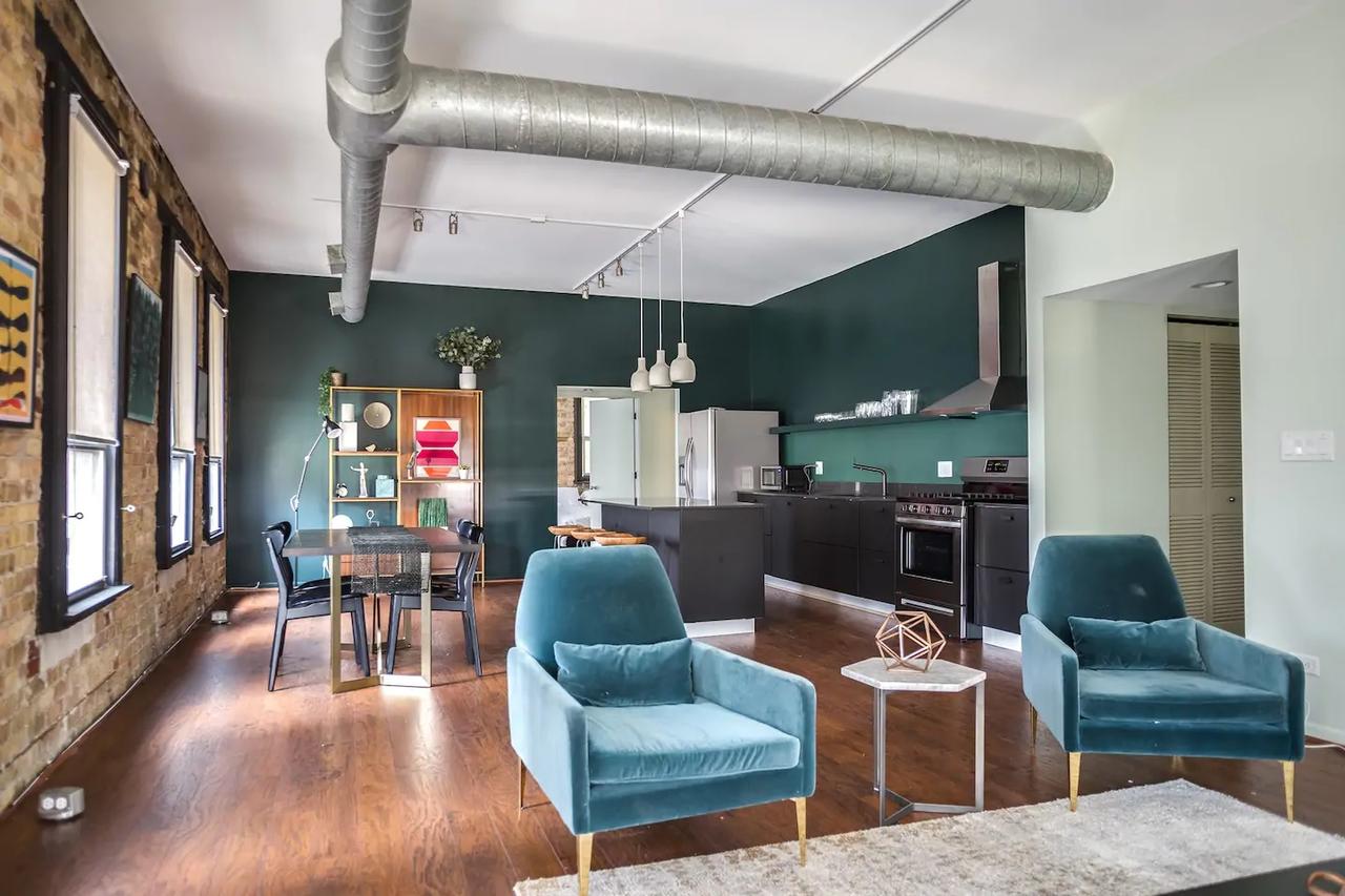 Luxury Downtown Penthouse With Private Rooftop! - thumb 15