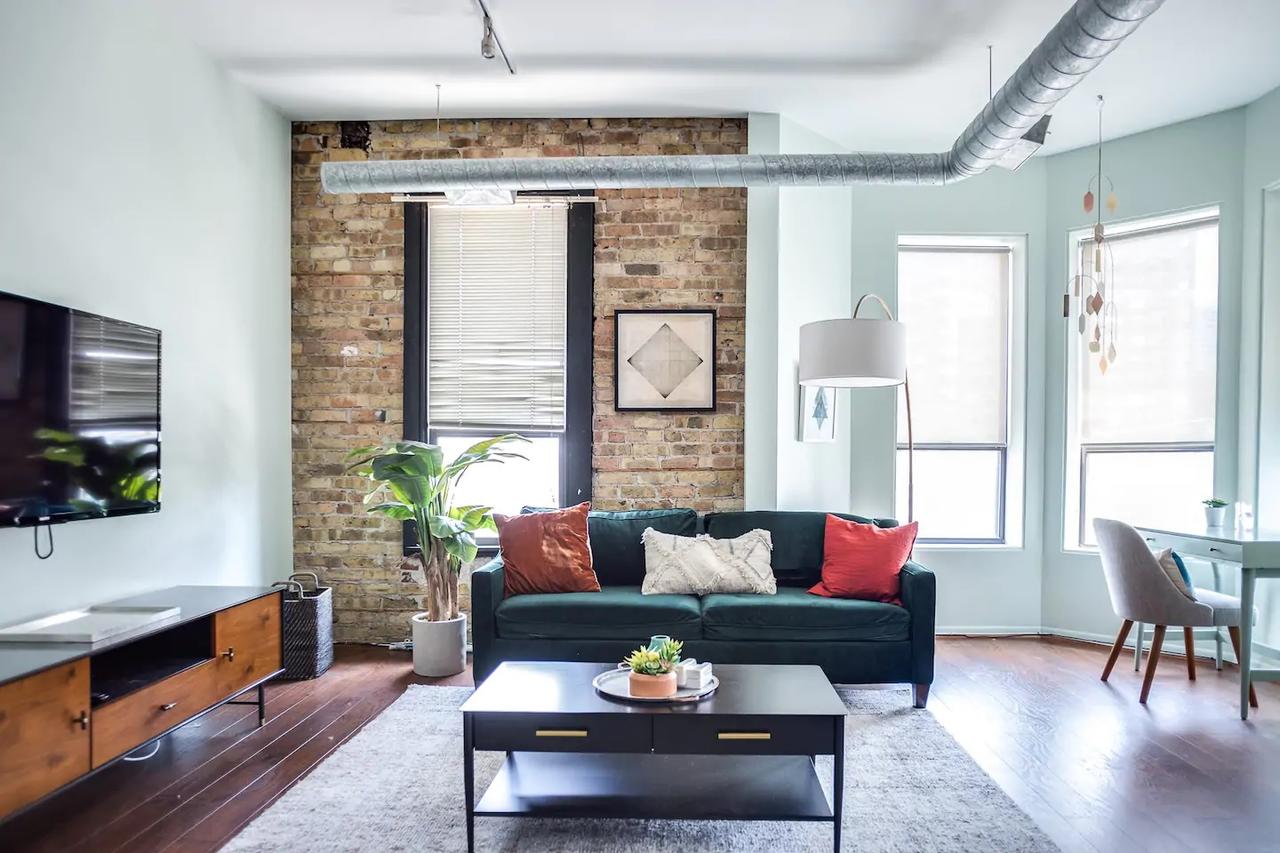 Luxury Downtown Penthouse With Private Rooftop! - thumb 5