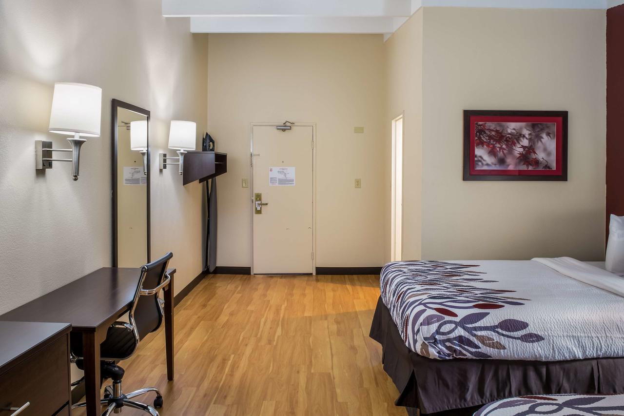 Red Roof Inn Richmond - thumb 20