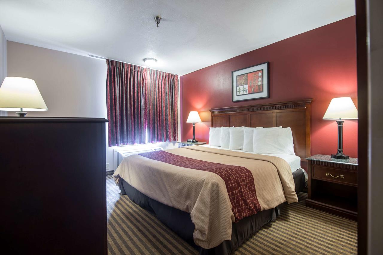 Red Roof Inn Fort Wayne - thumb 3