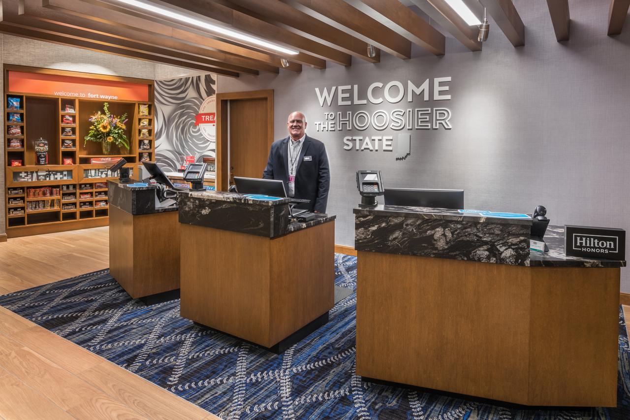 Hampton Inn & Suites Fort Wayne Downtown - thumb 17