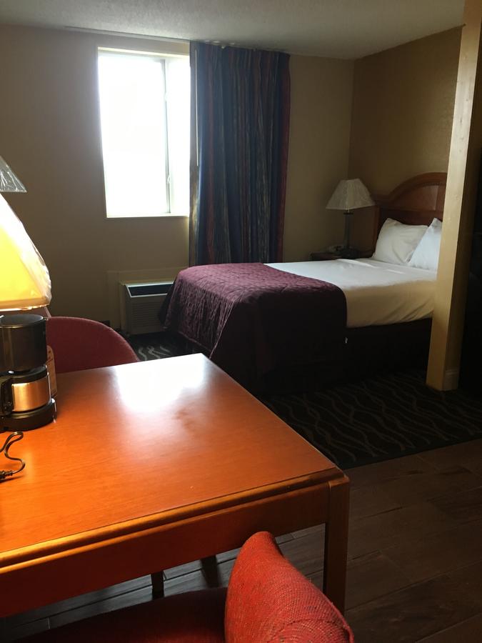Suburban Extended Stay Hotel Fort Wayne - thumb 2