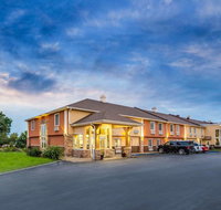 Days Inn  Suites by Wyndham Coralville / Iowa City - Accommodation Philadelphia