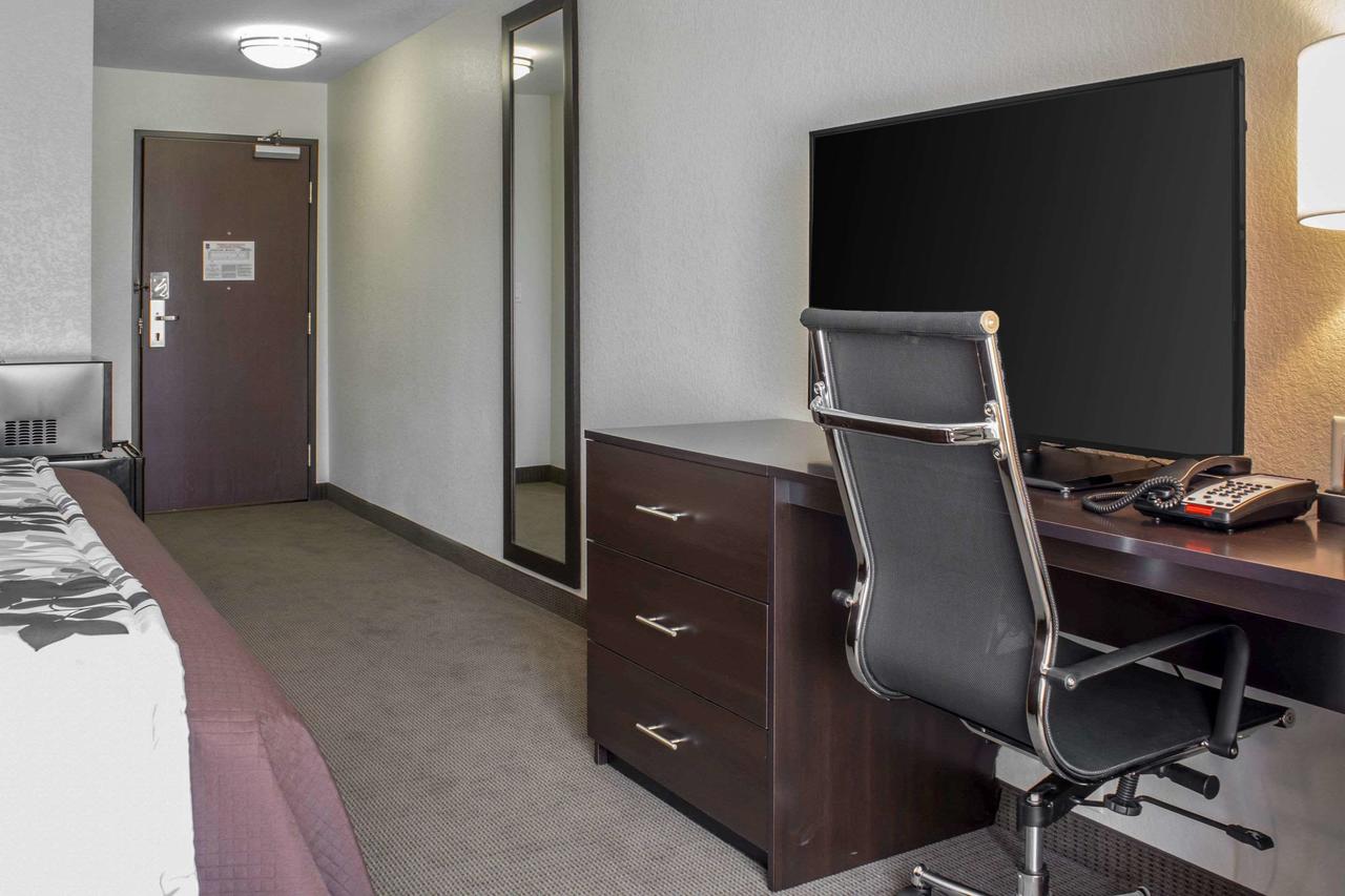 Sleep Inn & Suites Fort Dodge - thumb 9