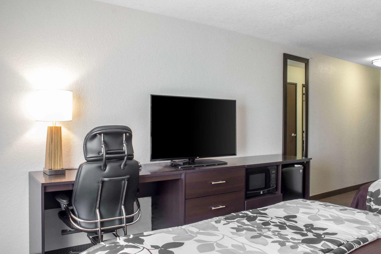 Sleep Inn & Suites Fort Dodge - thumb 26