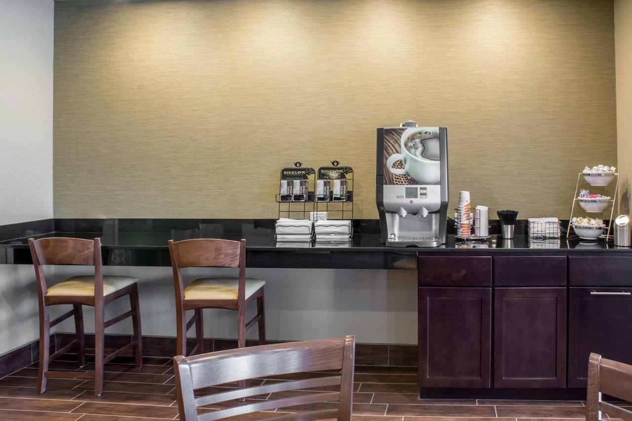 Sleep Inn & Suites Fort Dodge - thumb 10