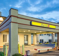 Super 8 by Wyndham North Sioux City - Accommodation Philadelphia
