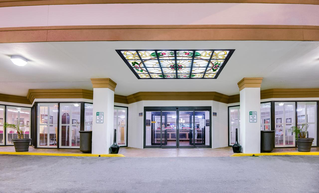 Ramada By Wyndham Metairie New Orleans Airport - thumb 11