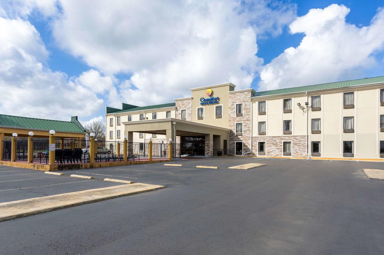 Comfort Inn & Suites Airport - thumb 26