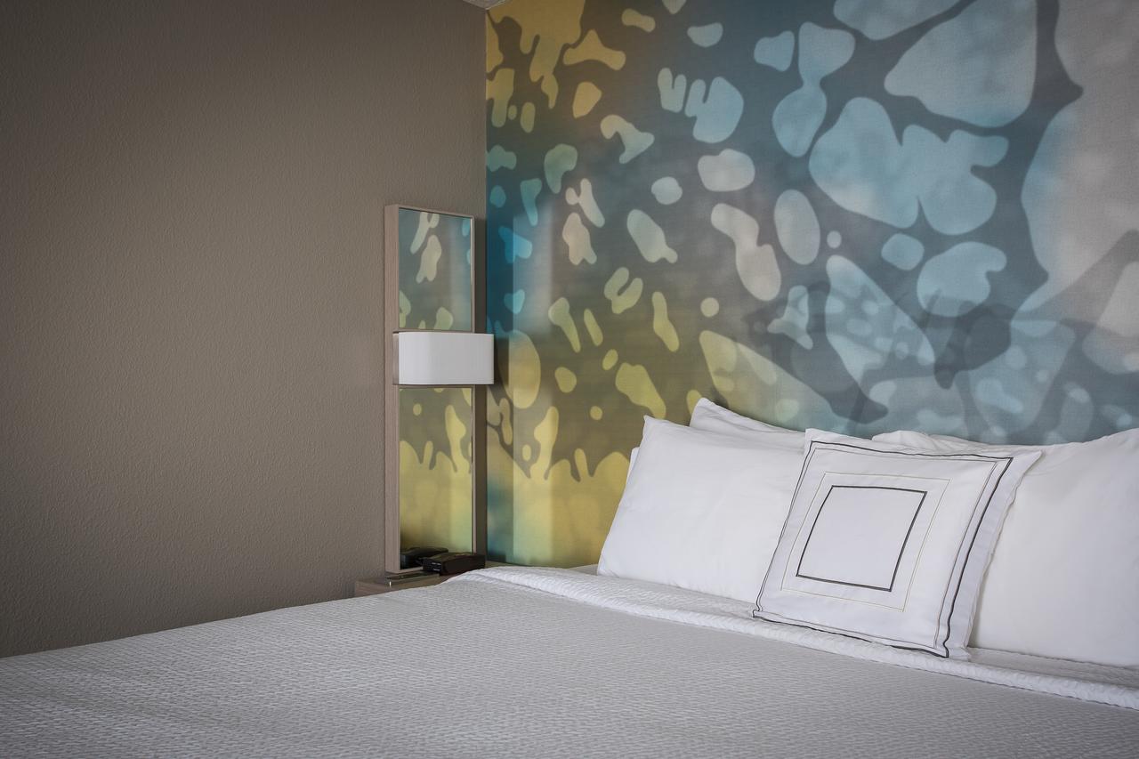 Courtyard By Marriott New Orleans Downtown/Convention Center - thumb 9