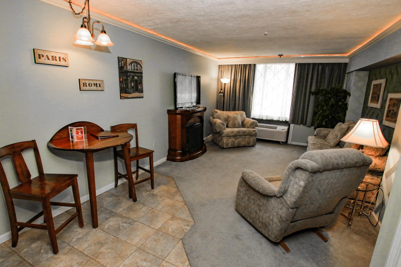 Ramada Hotel & Conference Center By Wyndham Lewiston - thumb 25