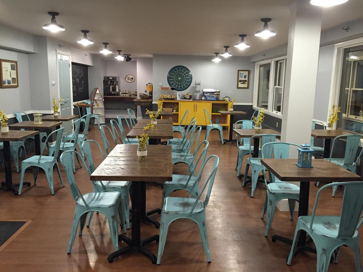 Trade Winds Inn - thumb 13