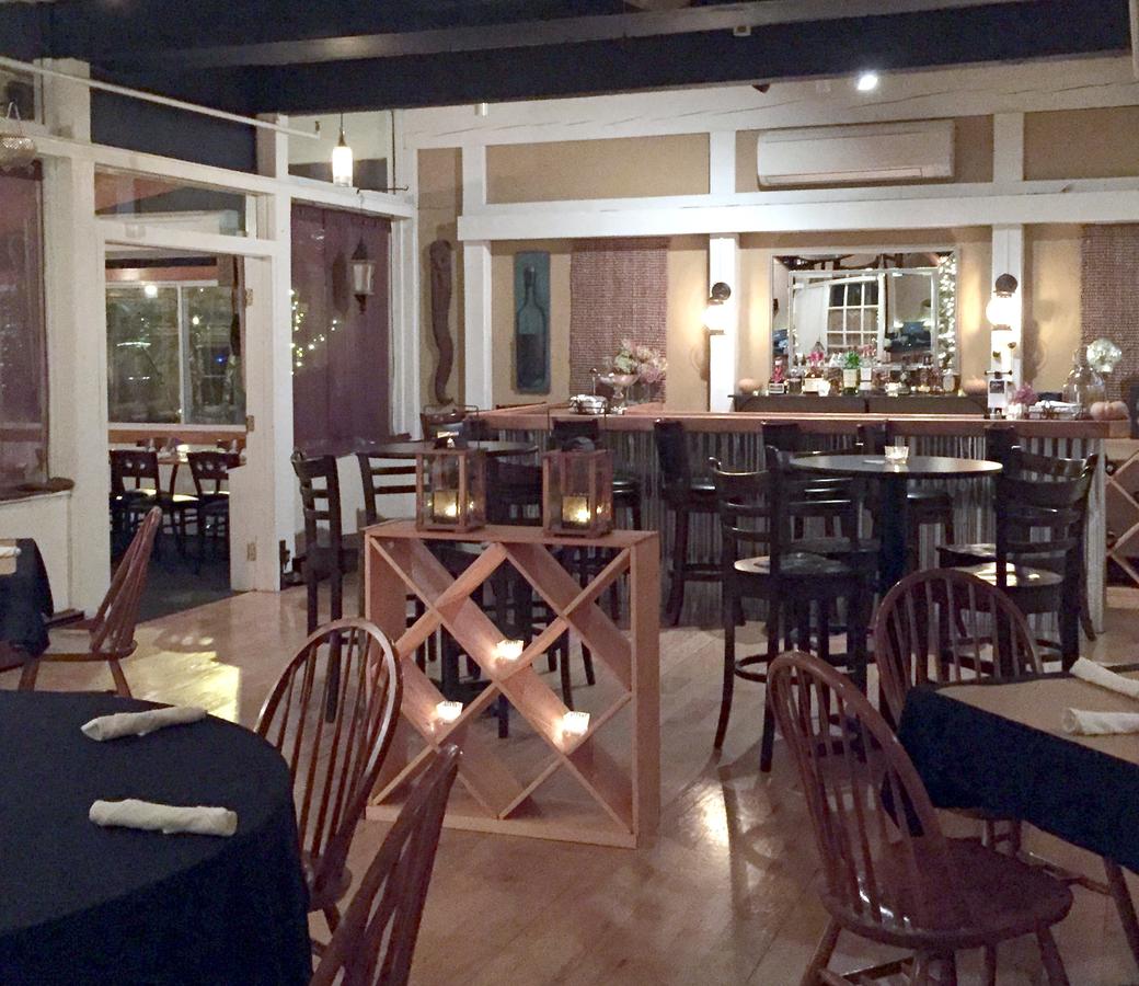 Trade Winds Inn - thumb 9