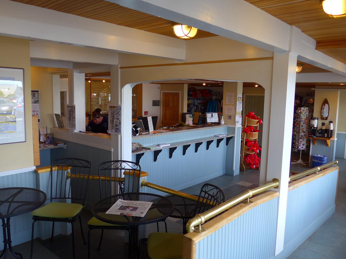 Trade Winds Inn - thumb 42