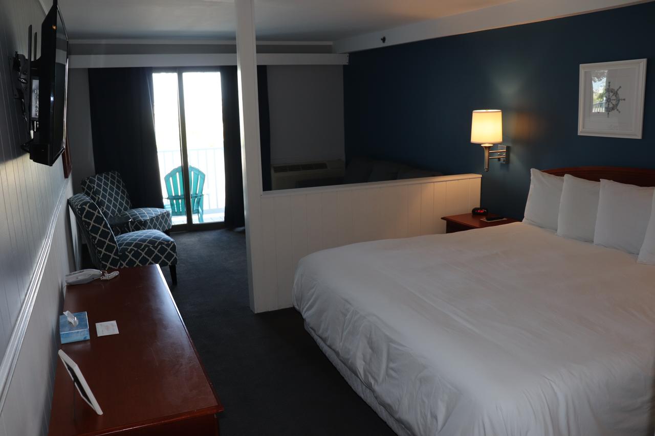 Trade Winds Inn - thumb 30