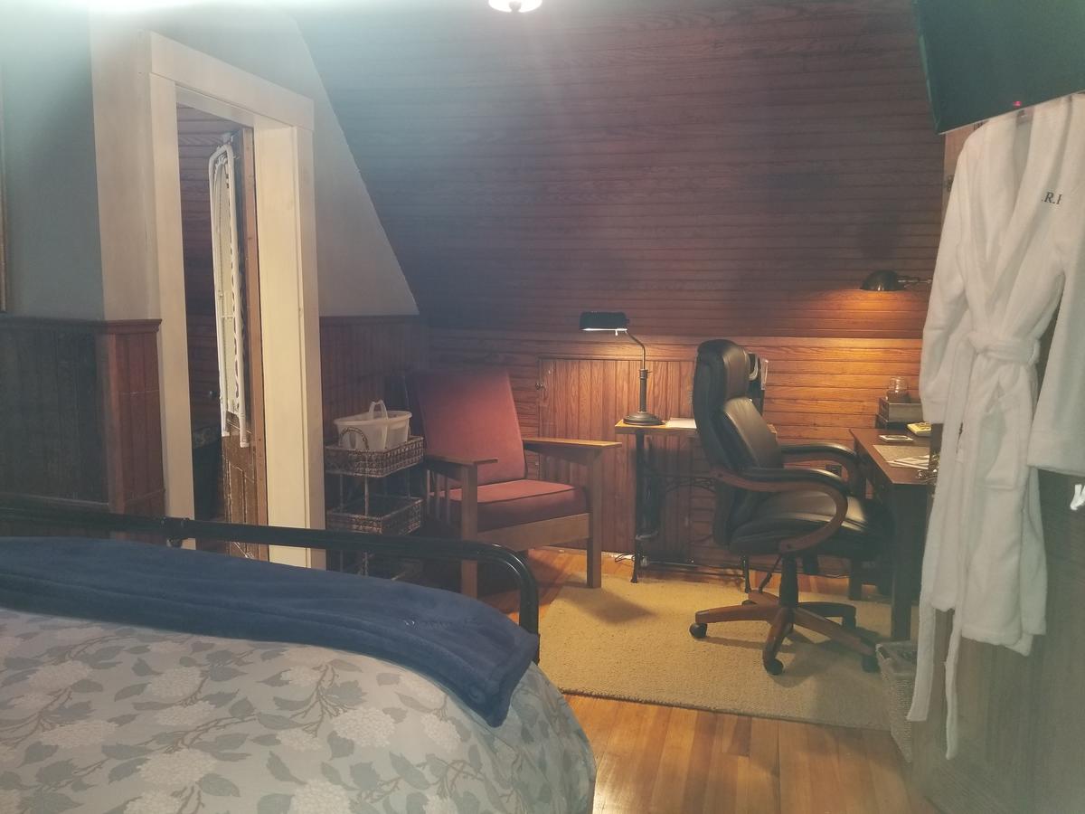 Hallowell Rooming House - thumb 33