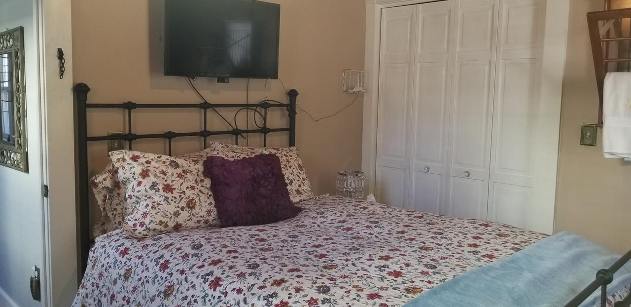 Hallowell Rooming House - thumb 7