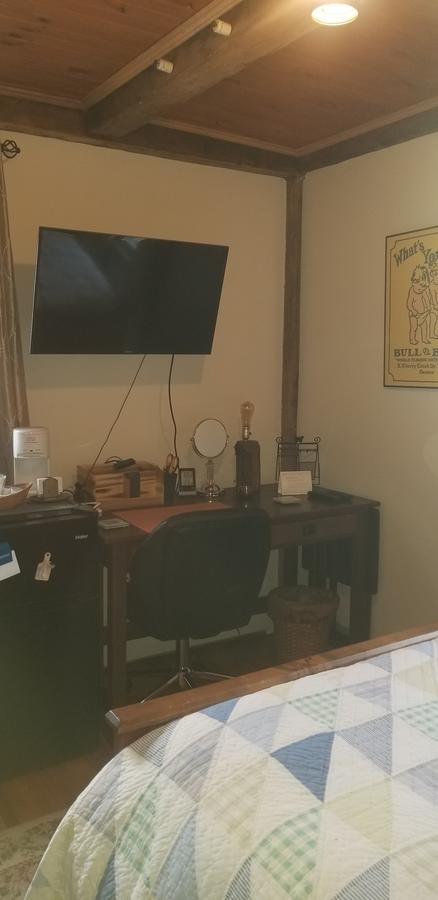 Hallowell Rooming House - thumb 14