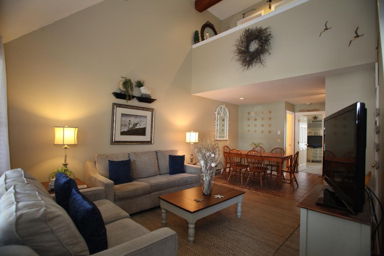 Elmwood Resort Hotel - thumb 6