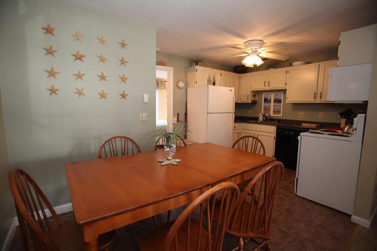 Elmwood Resort Hotel - thumb 9