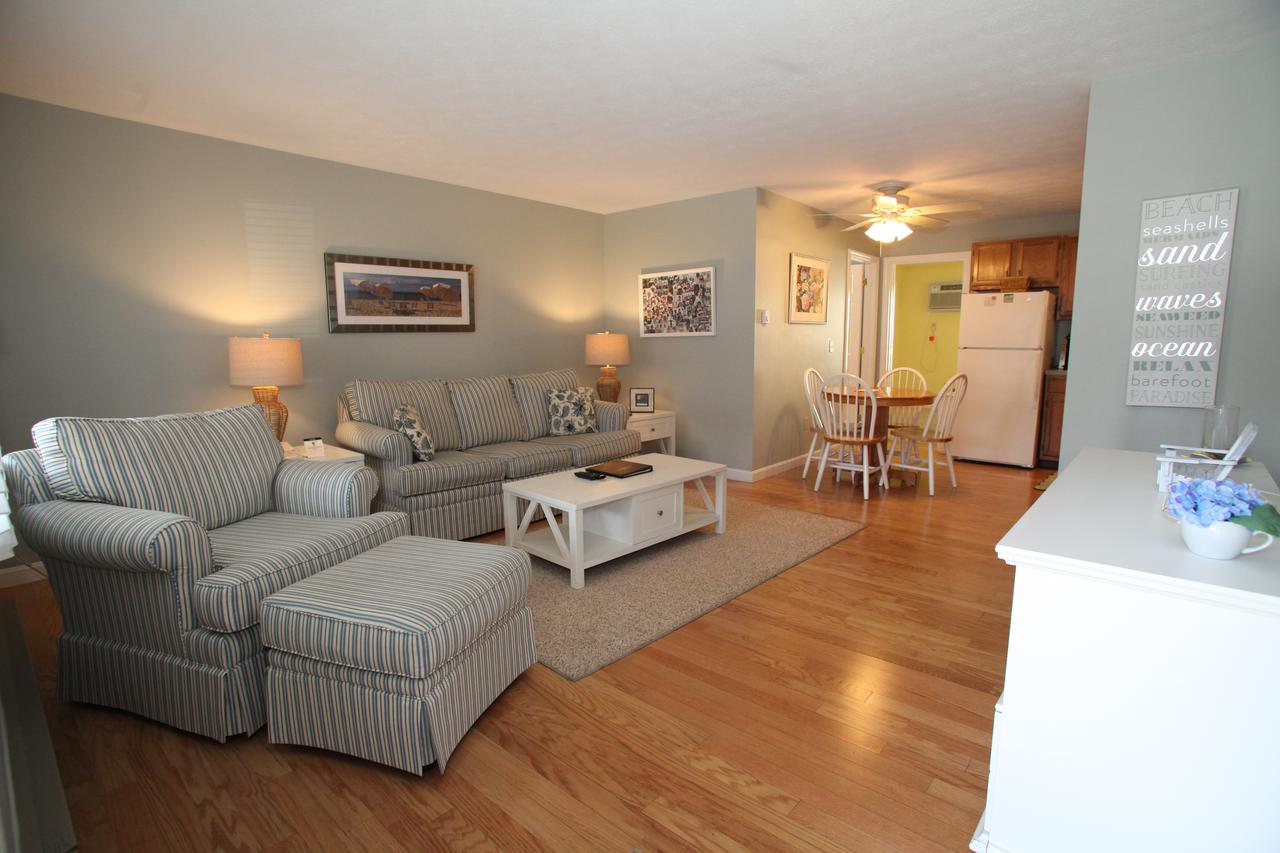 Elmwood Resort Hotel - thumb 12