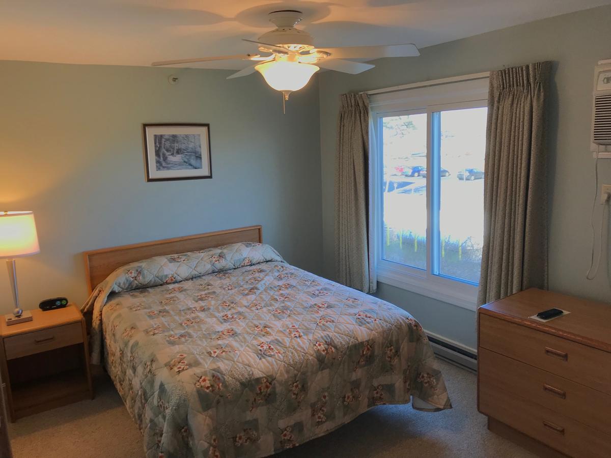 Elmwood Resort Hotel - thumb 31