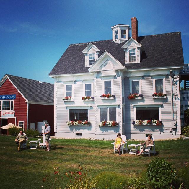 Seaside Inn - thumb 0