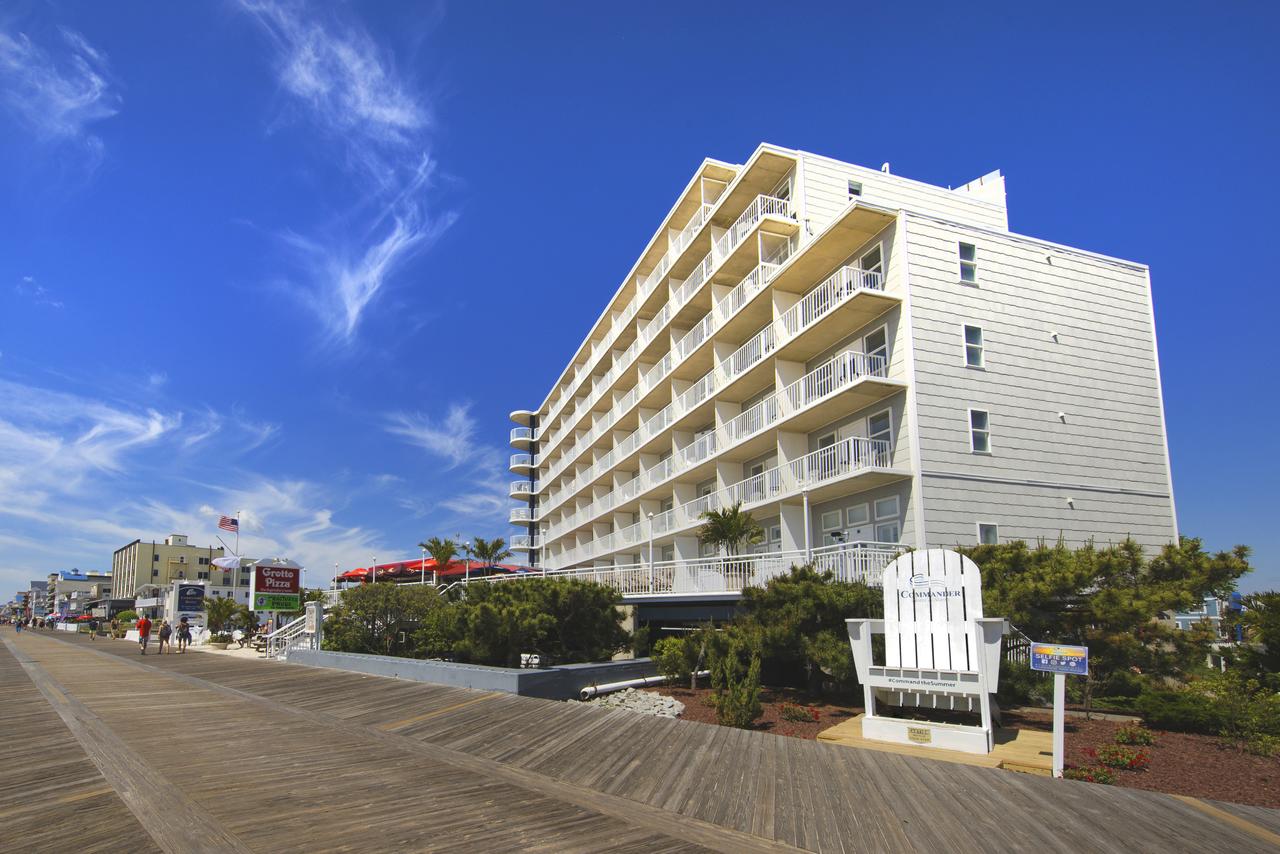 Commander Hotel & Suites - thumb 23