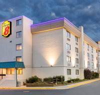 Super 8 by Wyndham Frederick - Accommodation Philadelphia