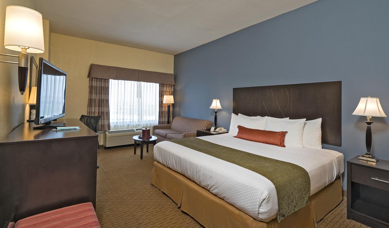 Best Western Plus Hotel & Conference Center - thumb 6