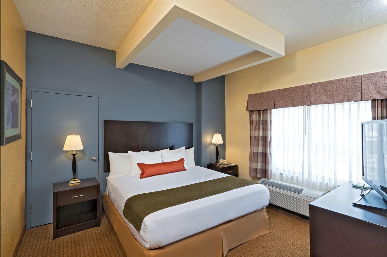 Best Western Plus Hotel & Conference Center - thumb 12