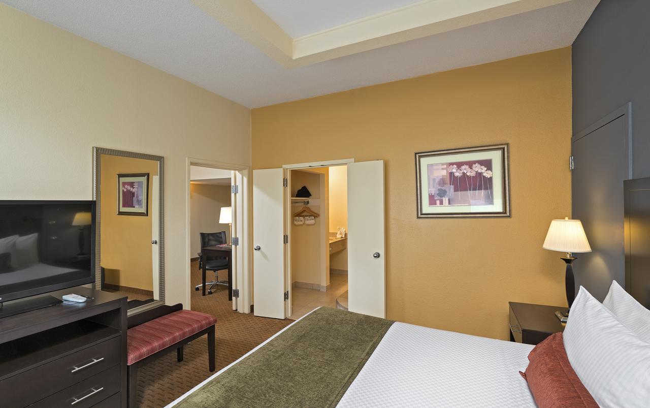 Best Western Plus Hotel & Conference Center - thumb 15