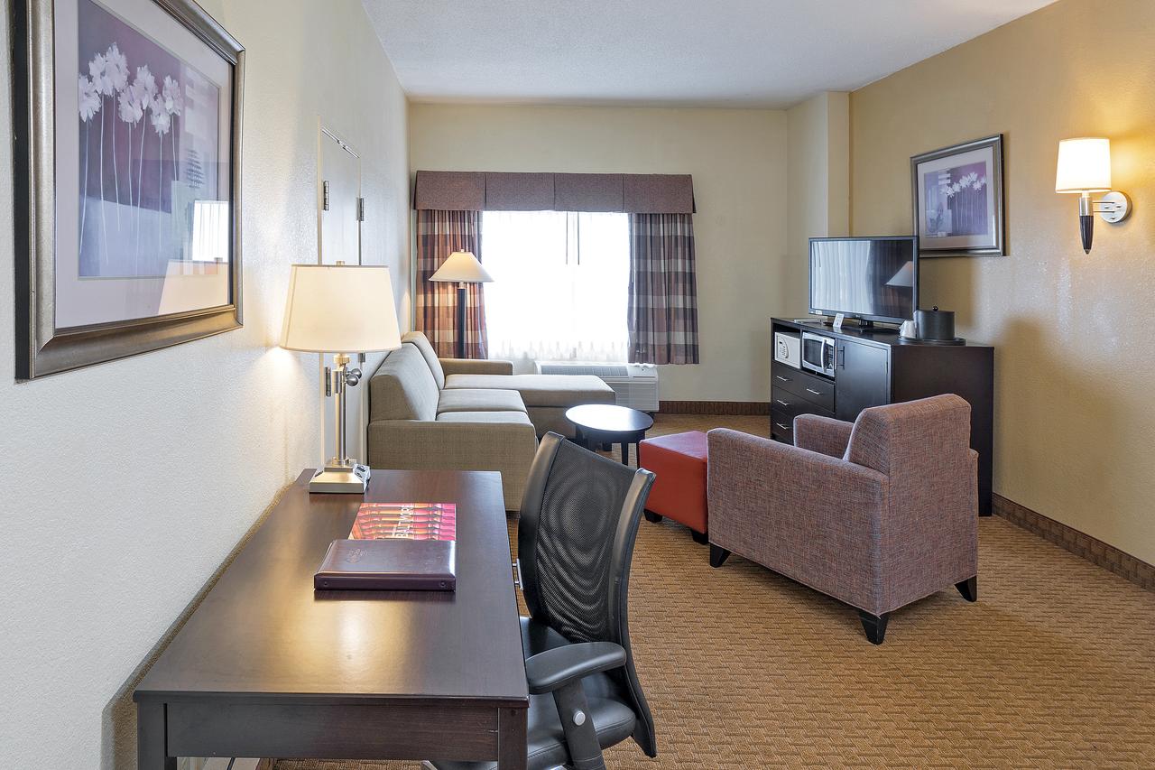 Best Western Plus Hotel & Conference Center - thumb 14